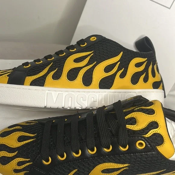 🐻Moschino Flames🔥Black Sneakers Brand New! - Picture 4 of 7